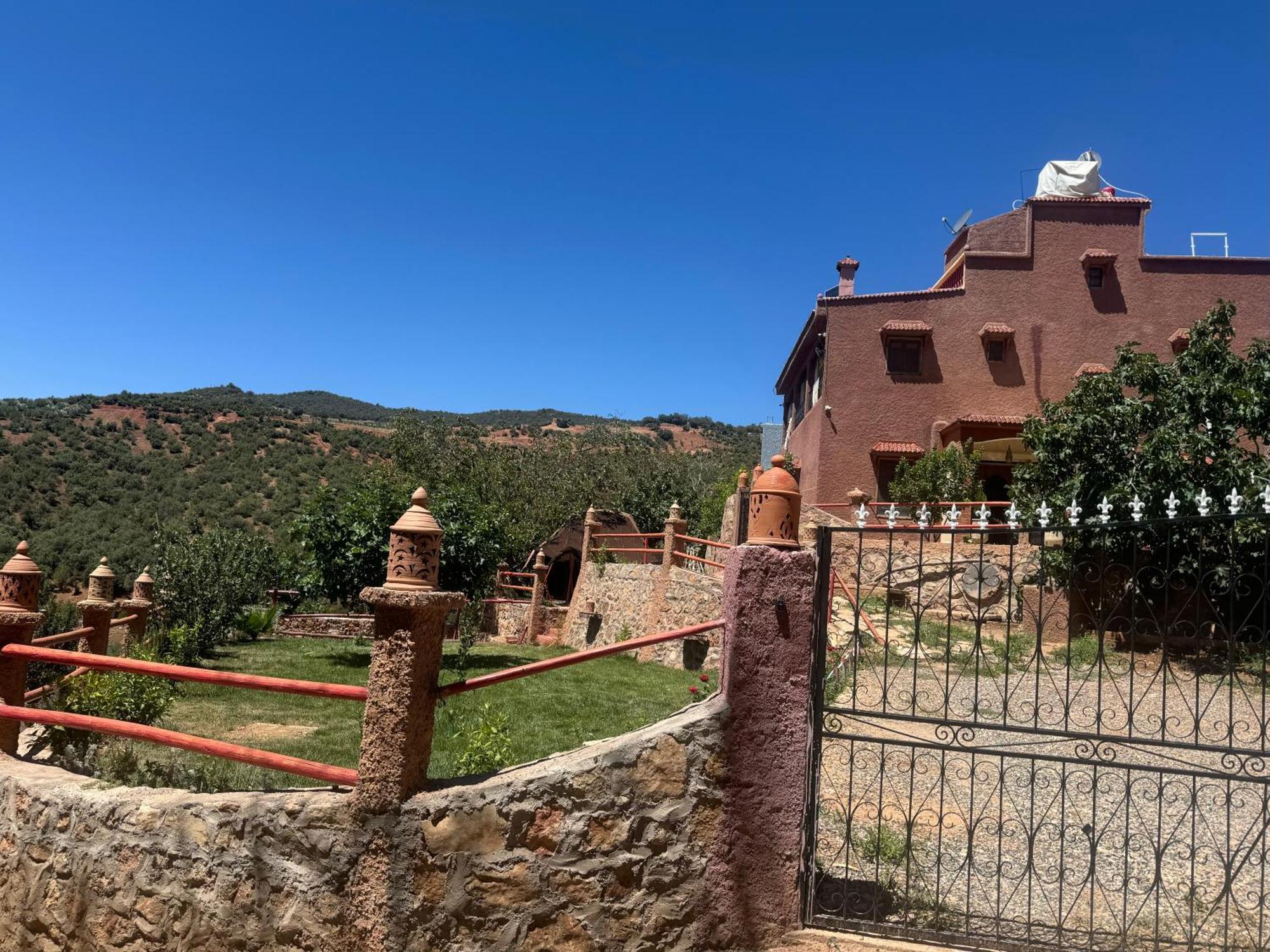 Gite Marbie Maison Rurale, Une Experience Naturelle Unique, Au Coeur Du Moyen Atlas, Maroc Kasba Tibouda Exteriör bild