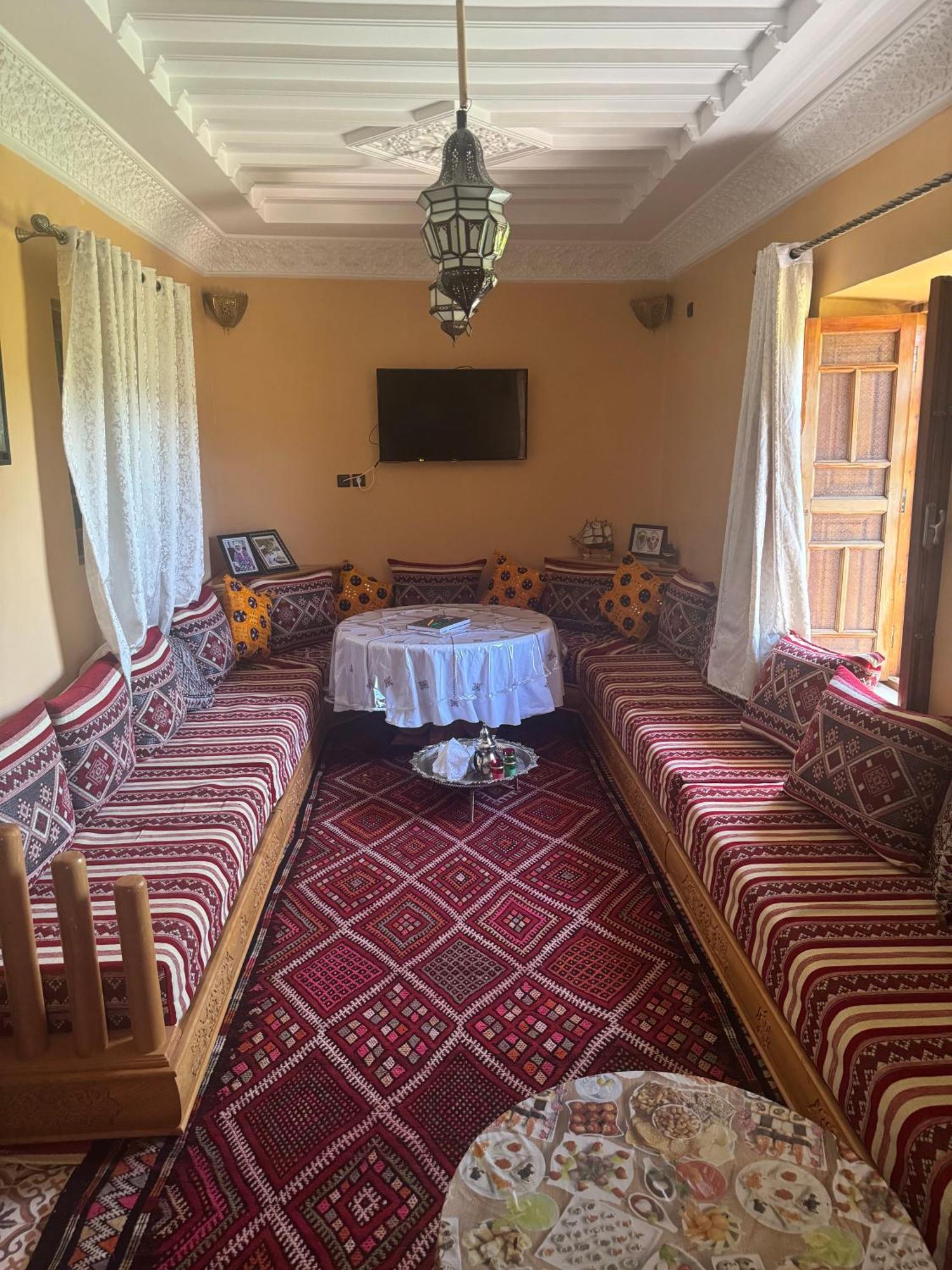 Gite Marbie Maison Rurale, Une Experience Naturelle Unique, Au Coeur Du Moyen Atlas, Maroc Kasba Tibouda Exteriör bild