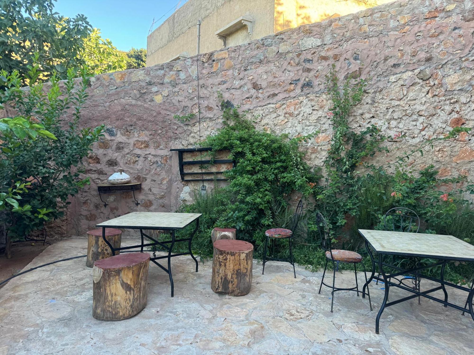 Gite Marbie Maison Rurale, Une Experience Naturelle Unique, Au Coeur Du Moyen Atlas, Maroc Kasba Tibouda Exteriör bild